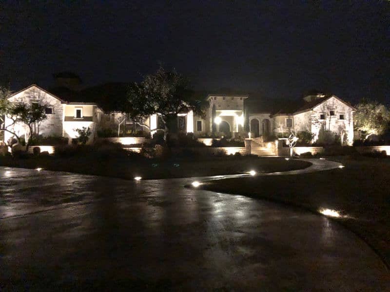 outdoor lighting to light up a home