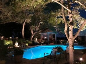 poolside lighting in a backyard